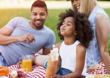 Como se planejar financeiramente para uma adoção