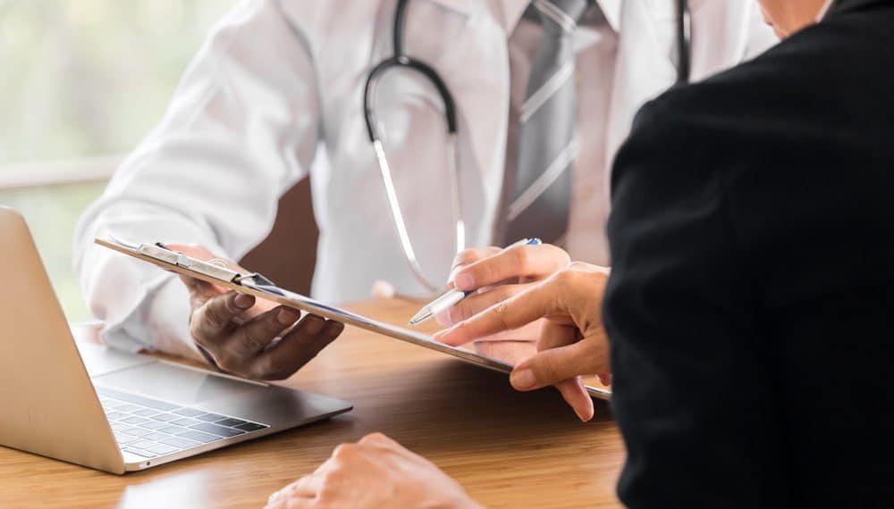 Tire 7 dúvidas sobre Declaração de IRPJ em consultórios e clínicas