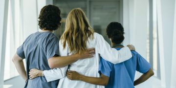 Novo emprego: como se integrar à equipe nos primeiros meses de trabalho