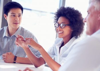 Cotidiano: como lidar com o choque de gerações no trabalho