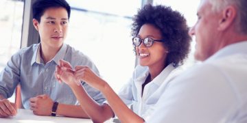 Cotidiano: como lidar com o choque de gerações no trabalho