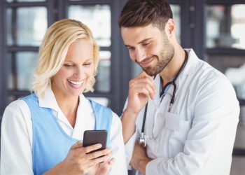 Doutor, cuidado com o WhatsApp!