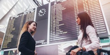 Alta do dólar: 7 dicas para economizar em viagens internacionais