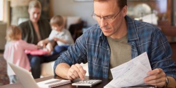 Fiquei desempregado e não tenho reserva financeira, como agir?