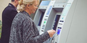 Como aplicar bem o dinheiro do PIS/Pasep