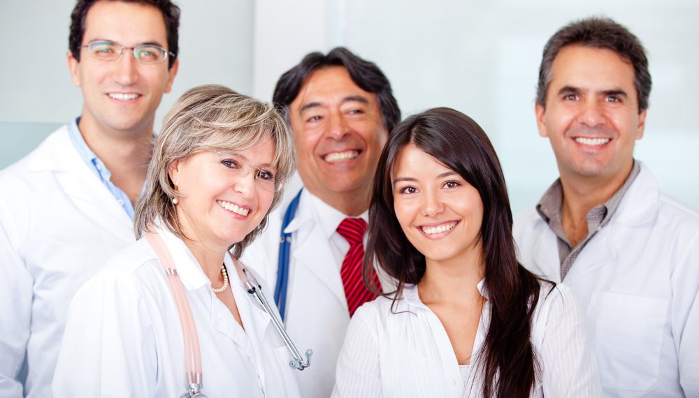 Como usar o modelo de cooperativa para abrir uma clínica de sucesso