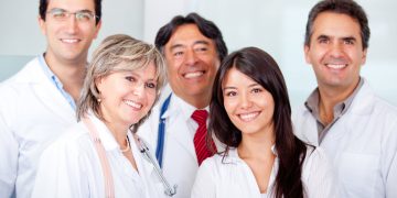 Como usar o modelo de cooperativa para abrir uma clínica de sucesso