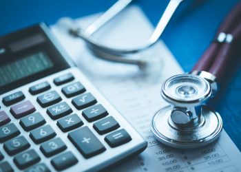 Como a inadimplência alta pode afetar seu consultório