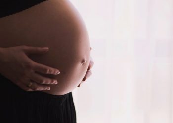 Como garantir um parto adequado e minimizar os riscos para mães e bebês