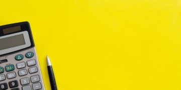 Você coloca na ponta do lápis tudo que gasta com assistências técnicas?