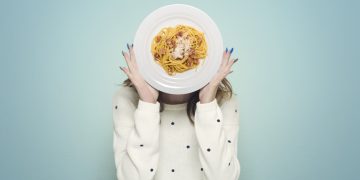 Pesquisa mostra que dietas low carb podem não ser tão saudáveis