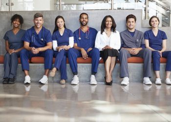 Reforma trabalhista: o que mudou para clínicas e consultórios de lá para cá?