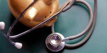 Quanto você precisa manter em caixa para a manutenção de equipamentos?