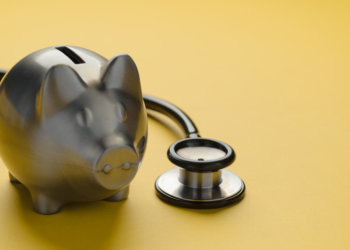 Planejamento financeiro para médicos experientes: por onde começar?