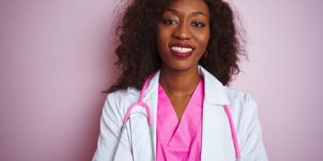 Saiba como o coworking médico pode te fazer reduzir os custos da sua clínica