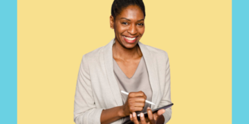 Especialista da InvestCoop explica quem deve declarar o Imposto de Renda 2022