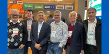 Seguros Unimed participa da maior feira de saúde do país