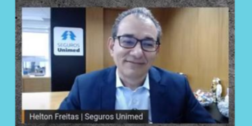 Helton Freitas comenta sobre cooperativismo em entrevista à Rádio Web