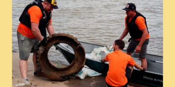 Unimed Blumenau reúne voluntários e recolhe resíduos em mutirão de limpeza