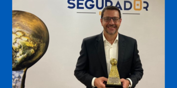 Seguros Unimed recebe um dos prêmios mais tradicionais do setor no país