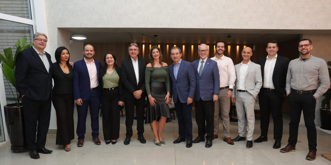 Marco histórico: 100 Unimeds são parceiras da InvestCoop