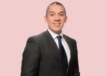 Alex Rocha concorre ao Prêmio Personalidade ClienteSA 2024. Vamos votar?