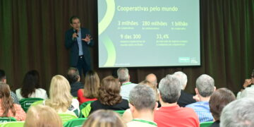 Em Vitória, presidente da Seguradora ressalta diferenciais das cooperativas no mercado