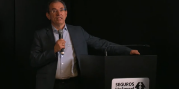 Helton Freitas no Data & AI Fórum: ‘nosso papel é intercooperar para complementar o portfólio das Unimeds’