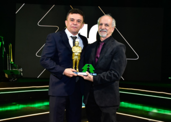 ‘A marca Unimed ainda tem potencialidades que podem, e devem, ser mais exploradas’, diz Elias Leite em homenagem