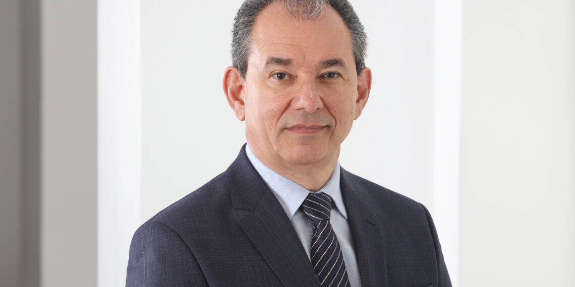 Helton Freitas se prepara para debater em evento inédito no Espírito Santo