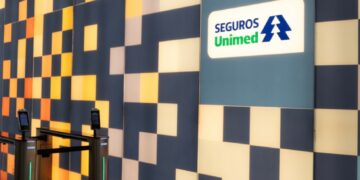 Seguros Unimed lança solução completa com foco em profissionais da saúde