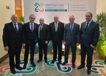 ‘Não somos o que somos apenas pelo conceito da singularidade’, afirma Helton Freitas