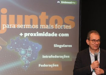 ‘O cooperado é médico, é gestor e é dono’, reforça Helton Freitas no Conexão Unimed Day