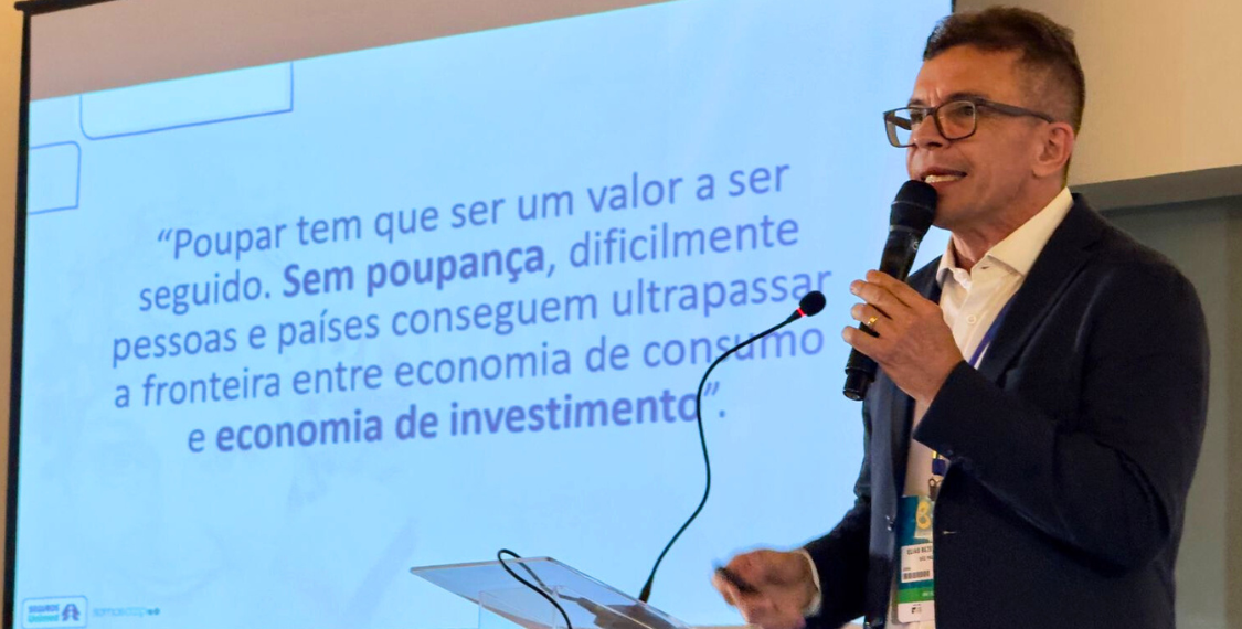 ‘Como qualquer profissional, o médico precisa transformar renda em patrimônio’, enfatiza Elias Leite