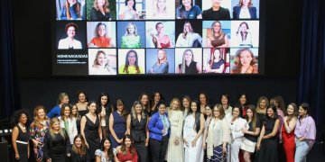 Superintendente de Marketing da Seguros Unimed recebe Prêmio Liderança Feminina 2025